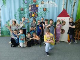 "Если только захотим, мы и в космос полетим!" "Если только захотим, мы и в космос полетим!".